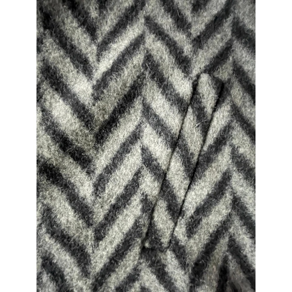 Talbots Women's Herringbone Wool Coat Full Zip Snap Front Medium NWT - Picture 5 of 11